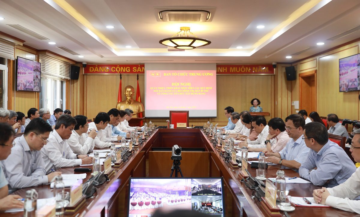 Toàn cảnh Hội nghị.