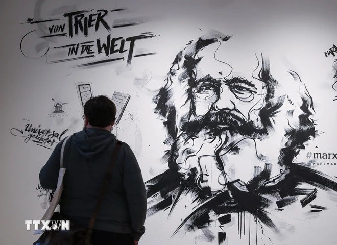 Karl Marx đấu tranh chống chủ nghĩa cơ hội và những vấn đề đặt ra hiện nay