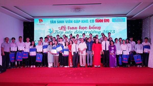 133425062026278351_Ảnh bìa