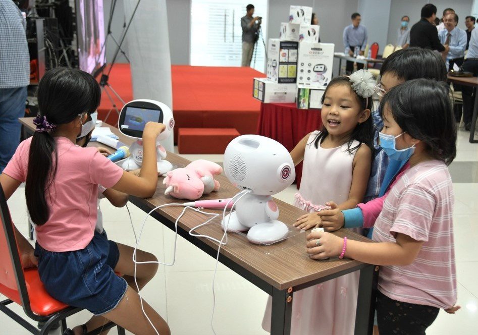 Tâm huyết gửi Đại hội Đoàn: Đầu tư năng lực số ngay từ lứa tuổi thiếu niên - ảnh 1