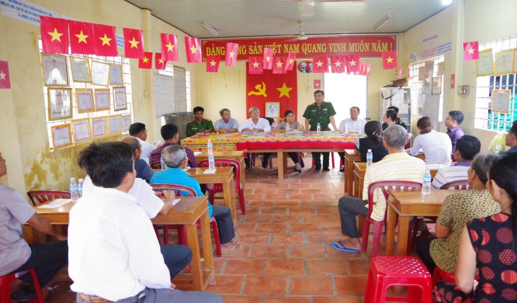 C:\Users\ThanhNien\Downloads\IMGP1340 (1).JPG