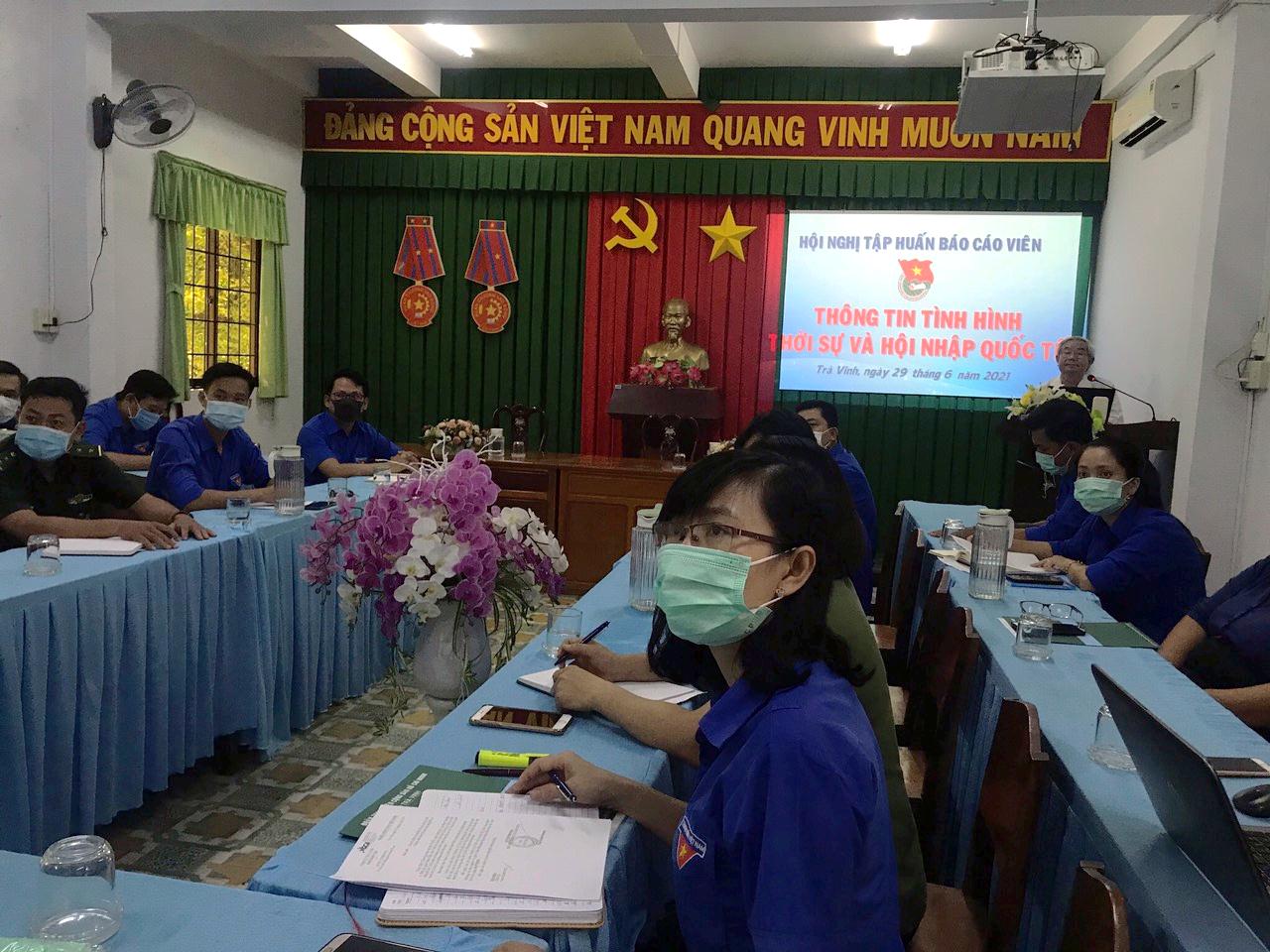 D:\HỘI LHTN21\tap huan hoi nhap.jpeg