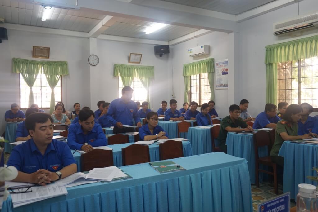 G:2019 - 2020CONG TAC  CAN BOHOI NGHI SO KET GIUA NHIEM KYDSC09618.JPG