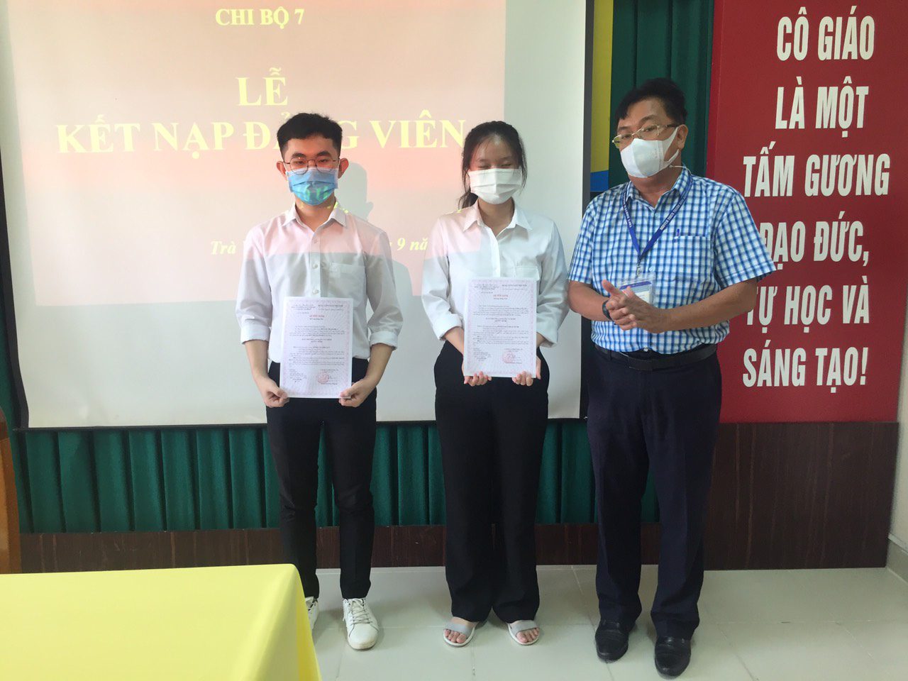 G:\DOAN KHOI CQ\NAM 2021\Ket nap dang trong hoc sinh\NTT\z2799795775937_2eb2bbe9fe6dba13a258ce82cec75ced.jpg