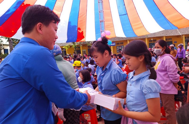 https://doanthanhnien.vn/Content/uploads/images/133063872260087787_H2.jpg