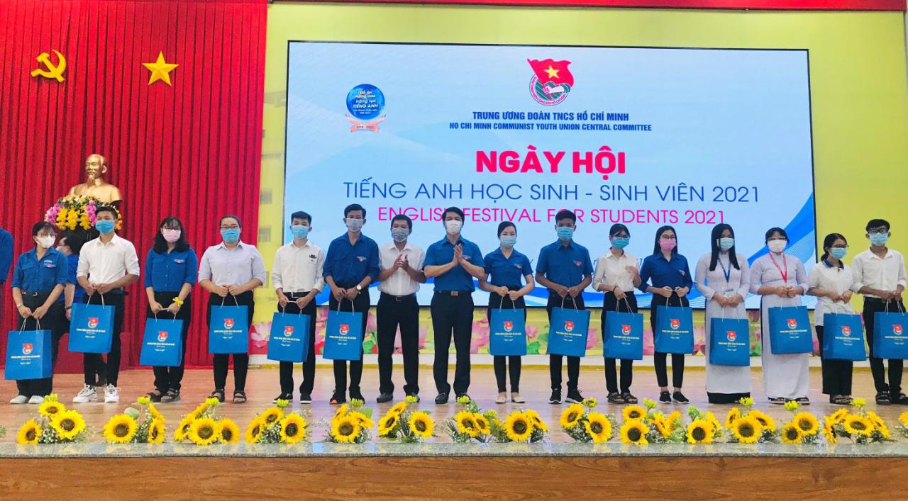 z2499924085670_e6275729dfbd48d217e2b3bfe40219a5