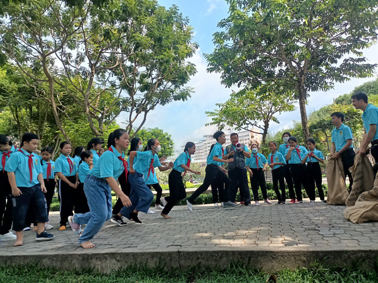 z4246487072686_7aeeb6e7419970b8cc7edd953fa32bcd