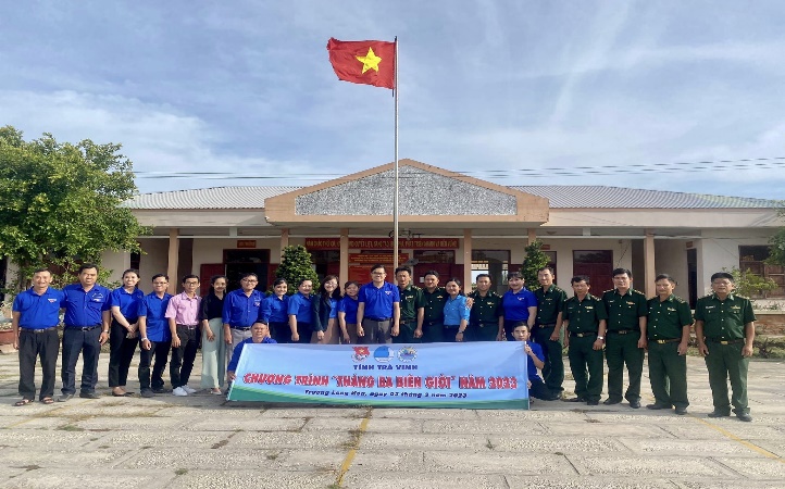 E:\02. Ảnh PS Hội\10. tháng ba biên giới\329009587_885260459366384_3267844892393515463_n.jpg