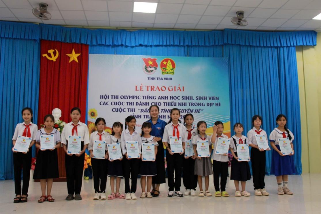 C:\Users\Administrator\Desktop\New folder\1 (1).jpg