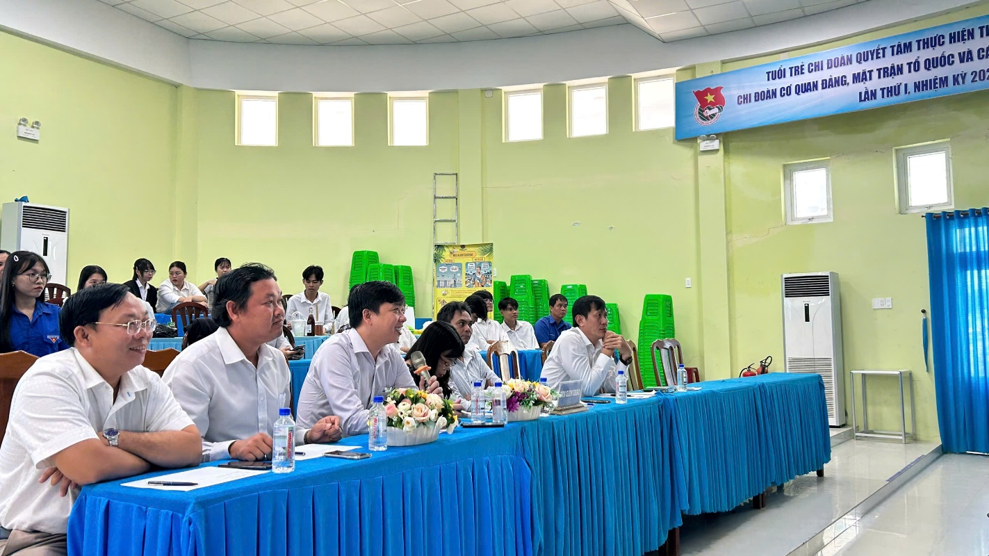 z5928423621886_20b4f95995171b6e9cdf7627e5701e16