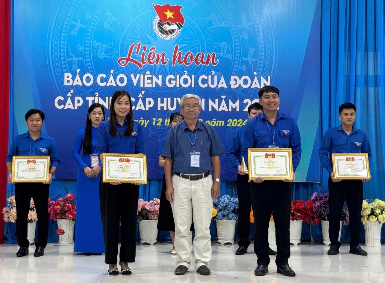 GIẢI BA - BẢNG B