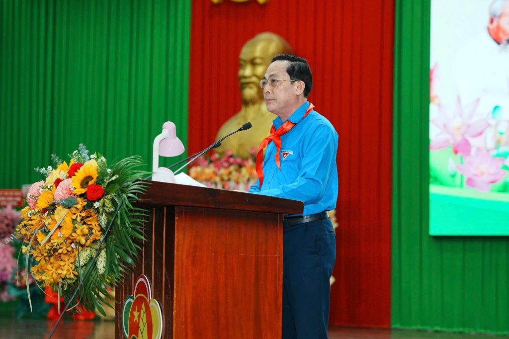 HÌNH CHÚ ĐẰNG PHÁT BIỂU