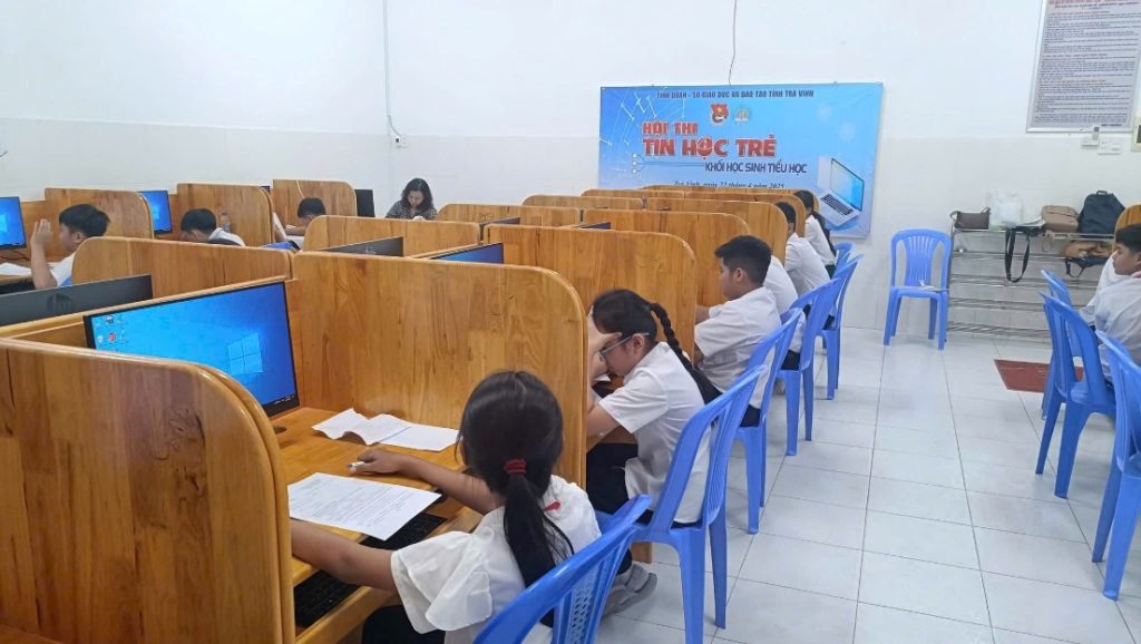 C:\Users\Administrator\Desktop\Ảnh Hội thi tin học trẻ năm 2025\01.jpg