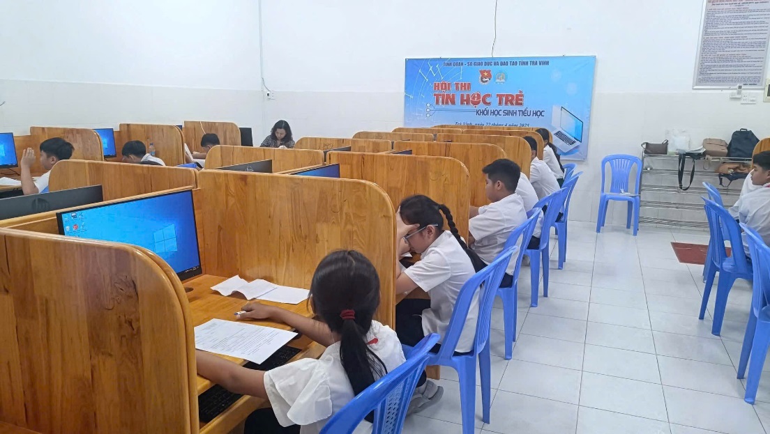 C:\Users\Administrator\Desktop\Ảnh Hội thi tin học trẻ năm 2025\01.jpg