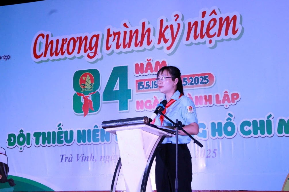 C:\Users\Administrator\Desktop\ẢNH TIN 84 NĂM\02.jpg