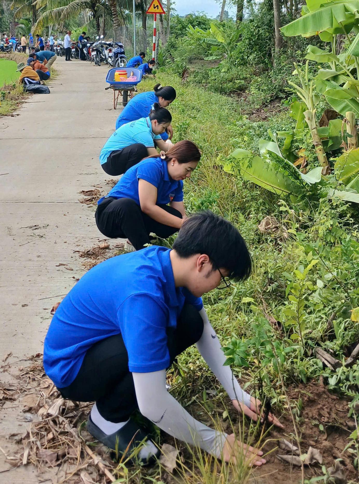 z6636862100920_c8446ac9fed12622c951810f41ac2ffa