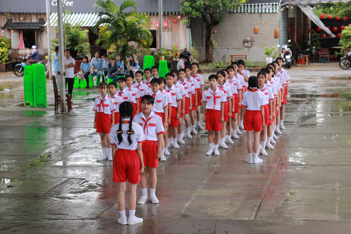 C:\Users\Administrator\Desktop\Tin, ảnh Hội thi Nghi thức Đội năm 2025\Ảnh Hội thi Nghi thức Đội\Càng Long.jpg