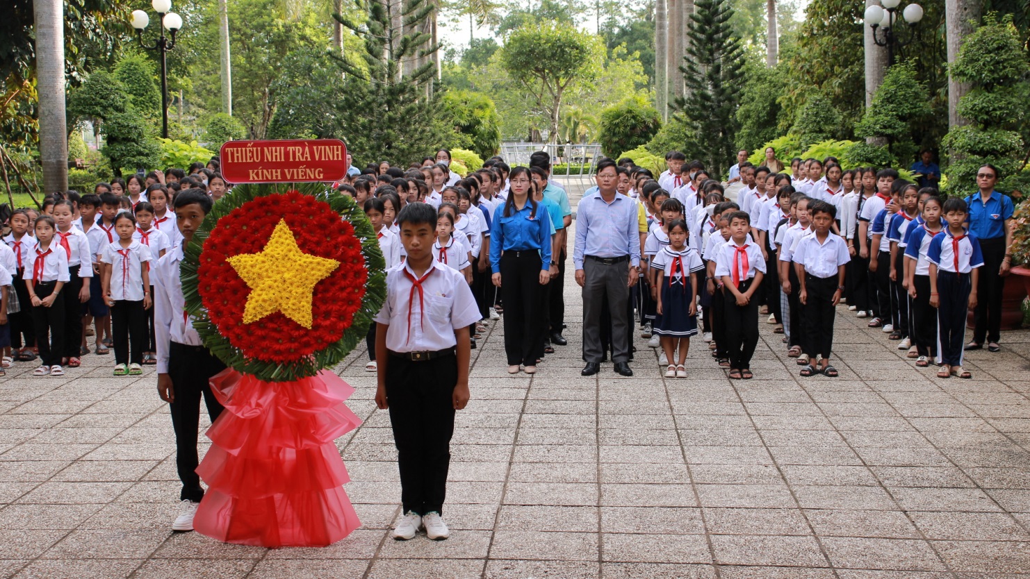 C:\Users\HP\Documents\Zalo Received Files\IMG_9923.JPG