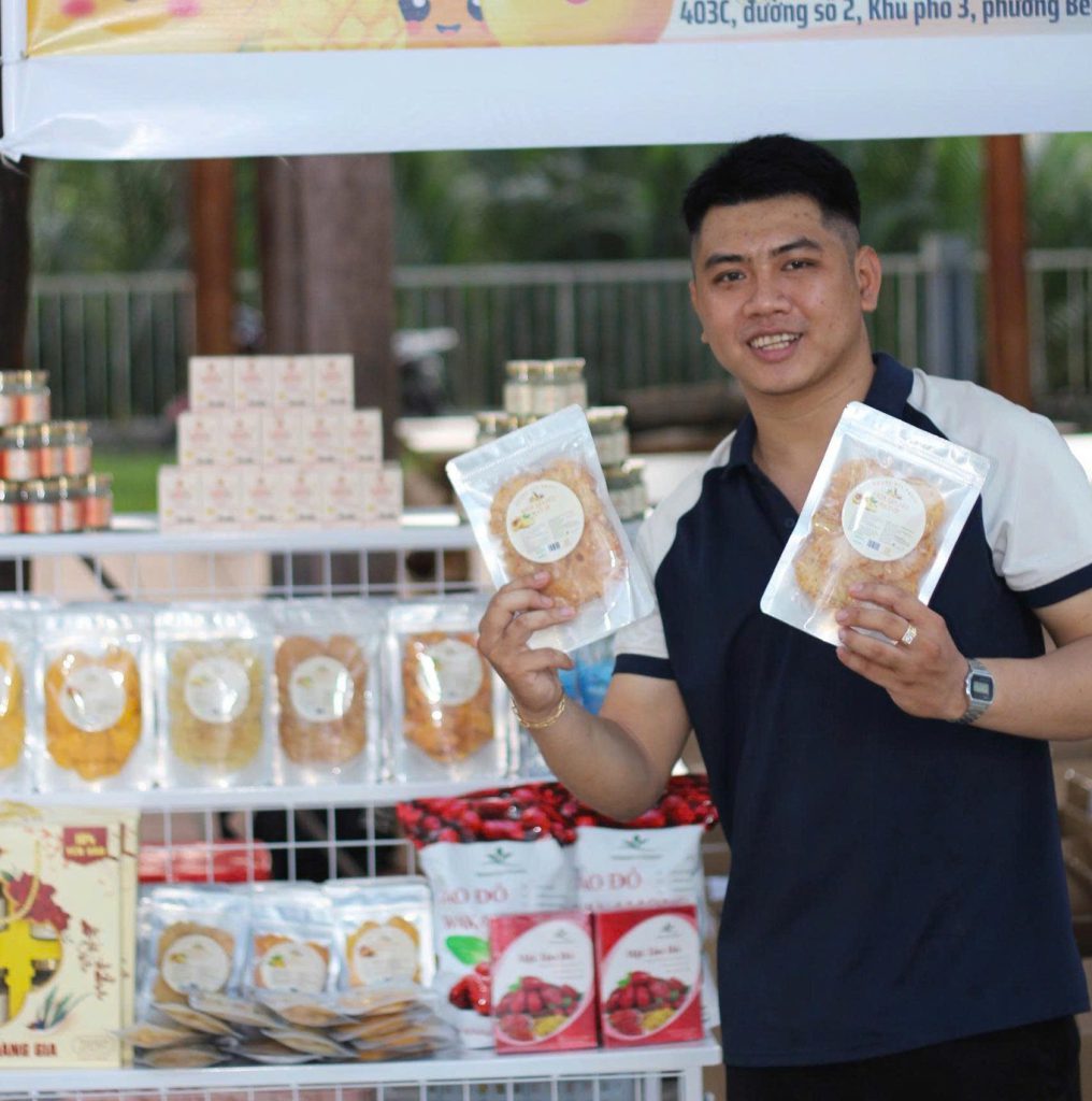 ĐỒNG CHÍ NGUYỄN HOÀI TÂM – THANH NIÊN DÁM NGHĨ, DÁM LÀM TỪ NÔNG SẢN VIỆT