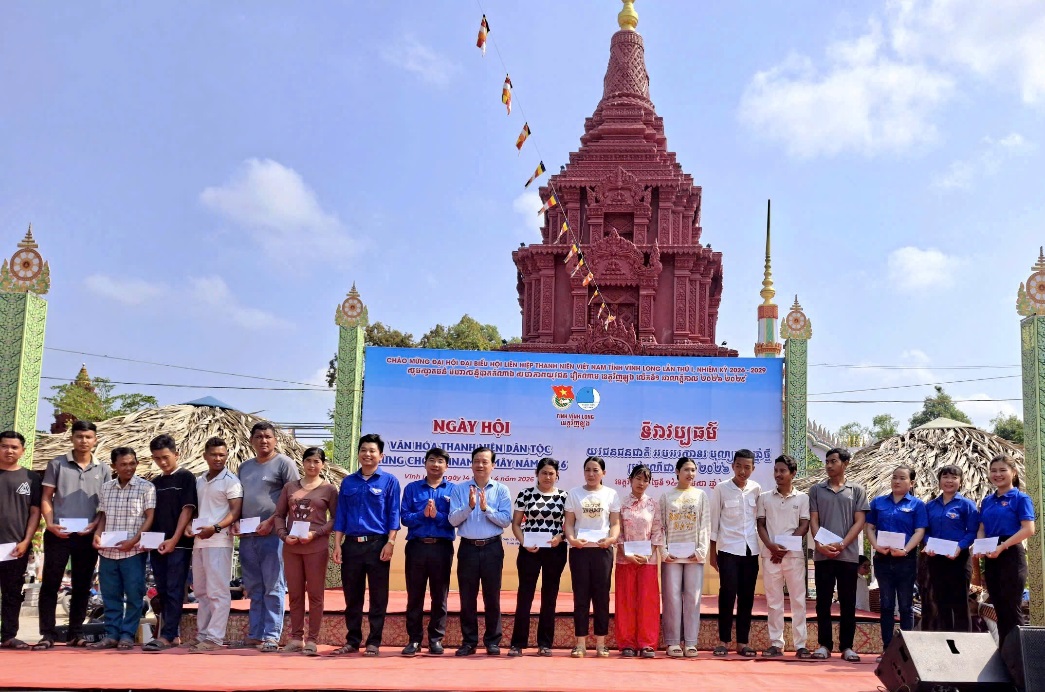 E:\THẢO MY - BAN PHONG TRÀO\NĂM 2026\TIN BÀI\Ngày hội Chôl Chnam Thmây năm 2026\gen-h-z7724774834063_0505c4a815775fed3964155a64aab034.jpg