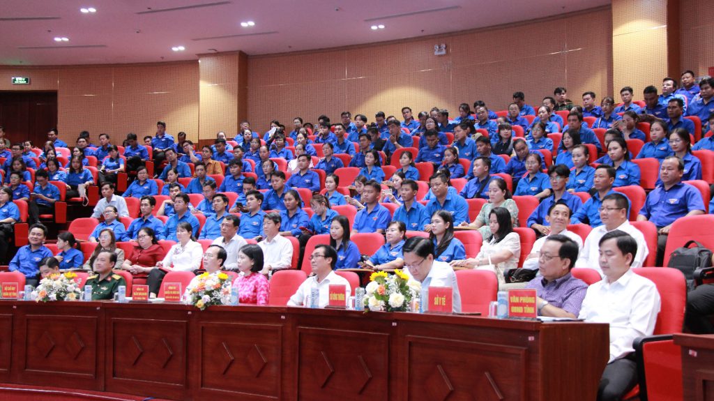 TỔ CHỨC HỘI NGHỊ ĐỐI THOẠI GIỮA CHỦ TỊCH UBND TỈNH VỚI THANH NIÊN NĂM 2026