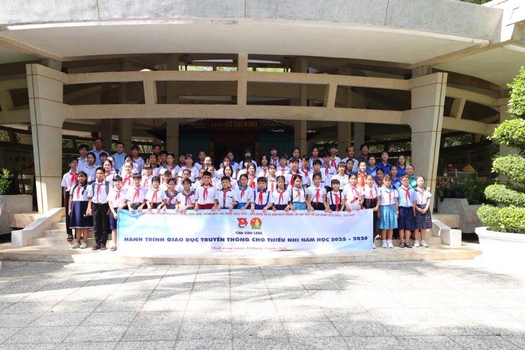 TỔ CHỨC HÀNH TRÌNH GIÁO DỤC TRUYỀN THỐNG CHO THIẾU NHI NĂM HỌC 2025 – 2026