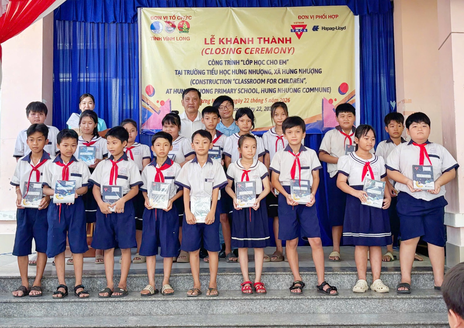 C:\Users\Admin\Downloads\HÌNH YMCA HƯNG NHƯỢNG\z7854661329711_3b711fbf1c3a7045bad1483cbfe42316.jpg