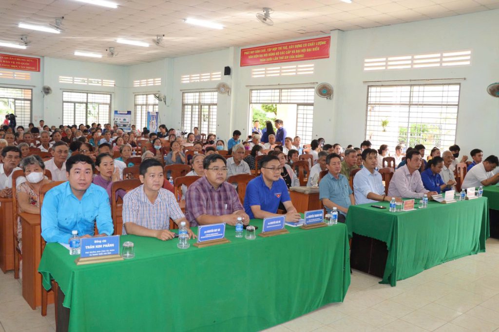 LAN TỎA SỨC TRẺ TẠI HÀNH TRÌNH THẦY THUỐC TRẺ LÀM THEO LỜI BÁC, TÌNH NGUYỆN VÌ SỨC KHỎE CỘNG ĐỒNG VÀ NGÀY HỘI THANH NIÊN CÔNG NHÂN TỈNH VĨNH LONG NĂM 2026