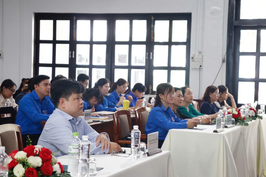 TALKSHOW “CẨM NANG TRI THỨC NGHIÊN CỨU KHOA HỌC SINH VIÊN” NĂM 2026
