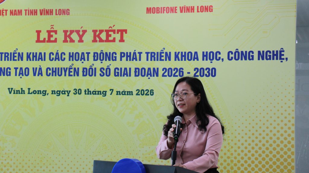 ỦY BAN MẶT TRẬN TỔ QUỐC VIỆT NAM TỈNH VÀ MOBIFONE VĨNH LONG KÝ KẾT CHƯƠNG TRÌNH PHỐI HỢP TRIỂN KHAI CÁC HOẠT ĐỘNG PHÁT TRIỂN KHOA HỌC, CÔNG NGHỆ, ĐỔI MỚI SÁNG TẠO VÀ CHUYỂN ĐỔI SỐ GIAI ĐOẠN 2026 – 2030