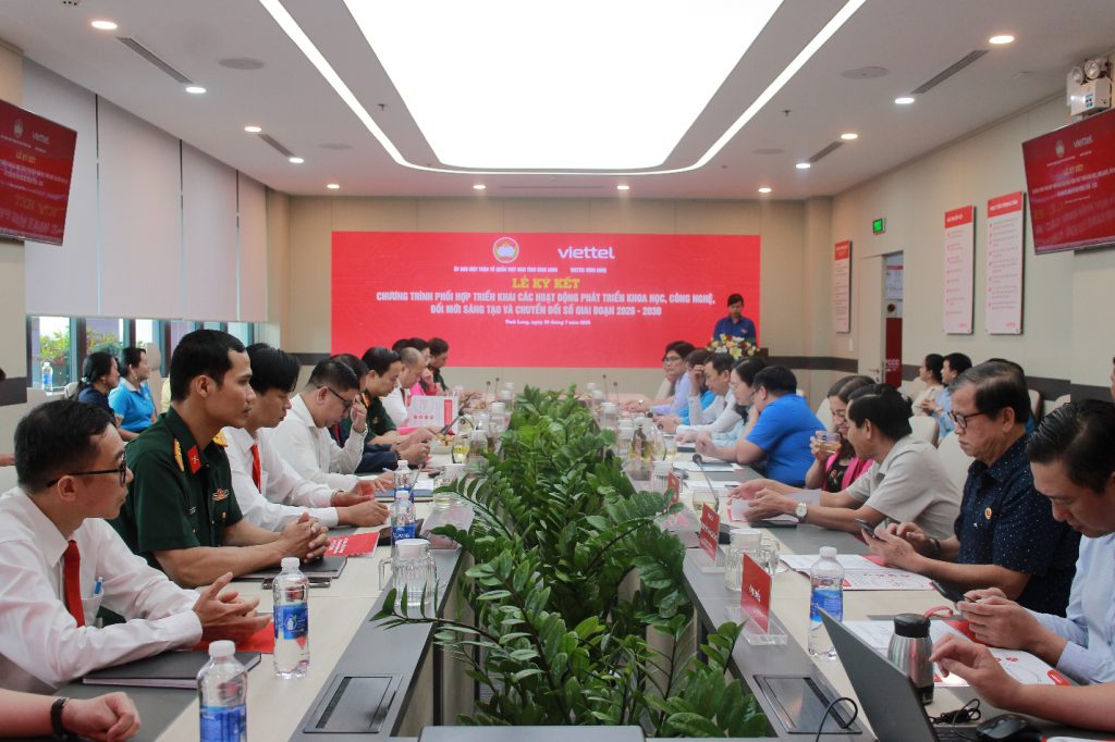 TĂNG CƯỜNG HỢP TÁC CHUYỂN ĐỔI SỐ: ỦY BAN MẶT TRẬN TỔ QUỐC VIỆT NAM TỈNH VÀ VIETTEL VĨNH LONG KÝ KẾT CHƯƠNG TRÌNH PHỐI HỢP GIAI ĐOẠN 2026 – 2030