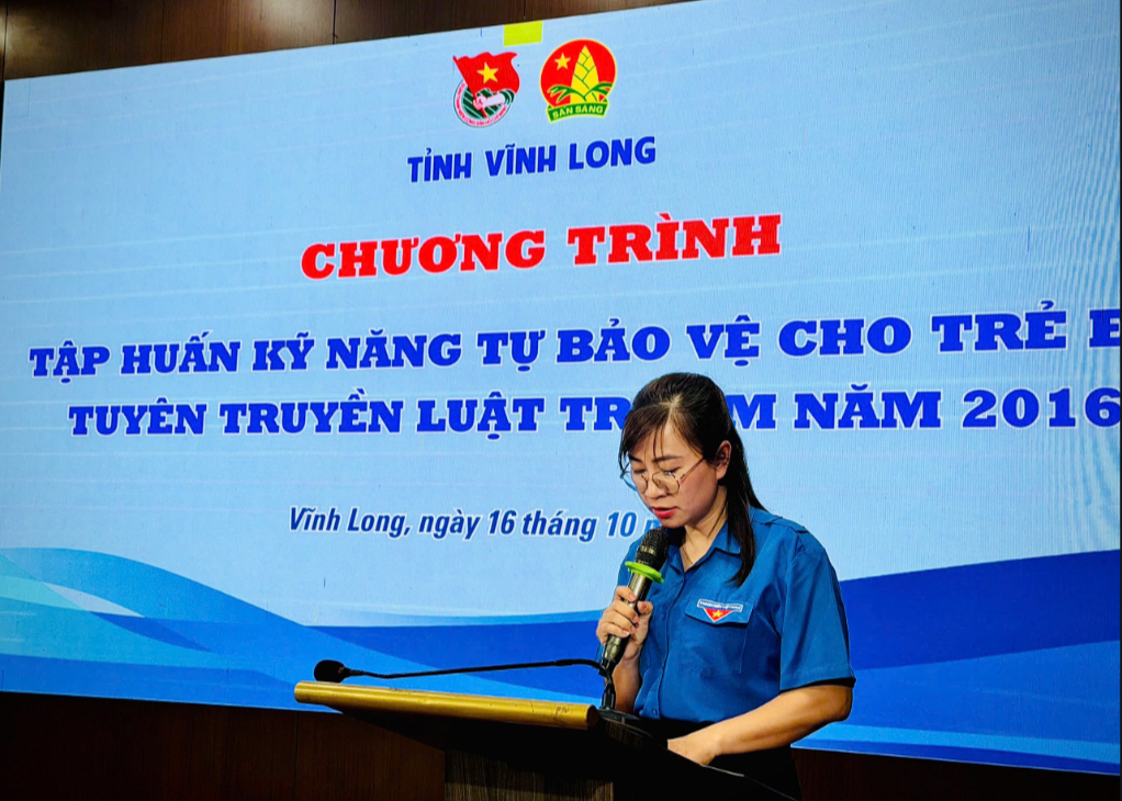 HƠN 6.000 TRẺ EM THAM GIA TẬP HUẤN KỸ NĂNG TỰ BẢO VỆ GẮN VỚI TUYÊN TRUYỀN LUẬT TRẺ EM NĂM 2016